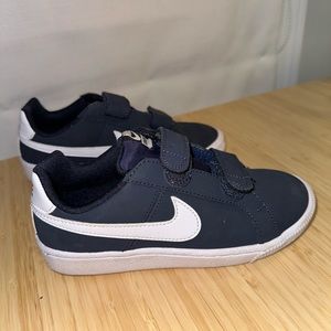 Nike Court Royale - Navy Blue, Kids Size 1